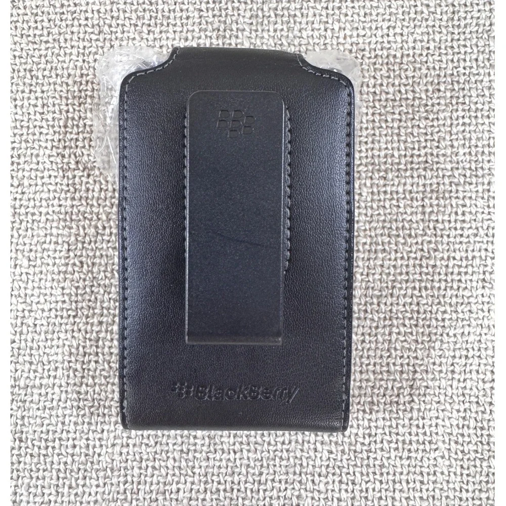 Vintage BlackBerry Tour 9630 Verizon Smartphone Bundle‎ Box Accessories